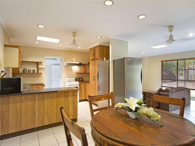 Trinity Beach QLD 4879