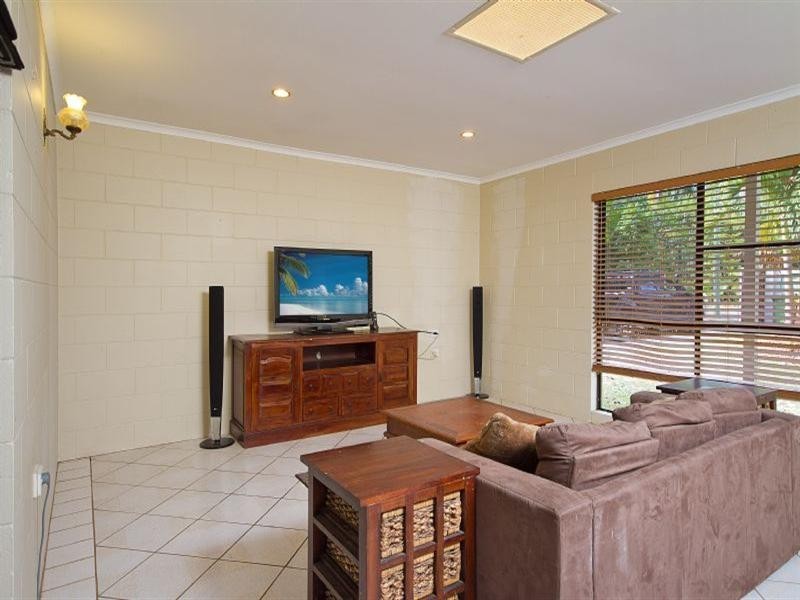 Trinity Beach QLD 4879