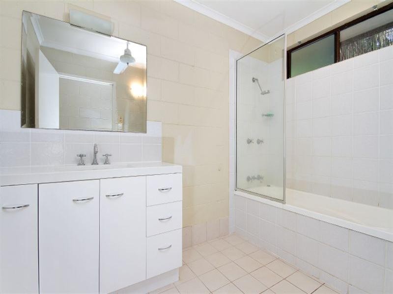 Trinity Beach QLD 4879