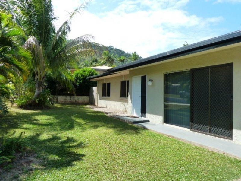 Trinity Beach QLD 4879