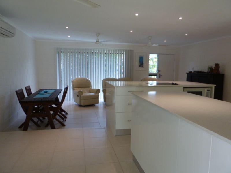 Trinity Beach QLD 4879