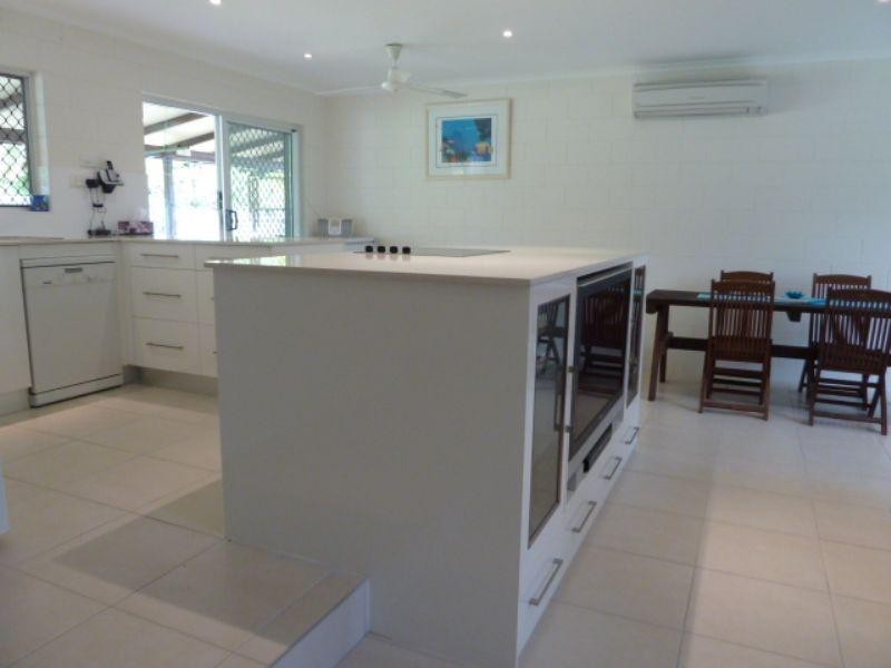 Trinity Beach QLD 4879