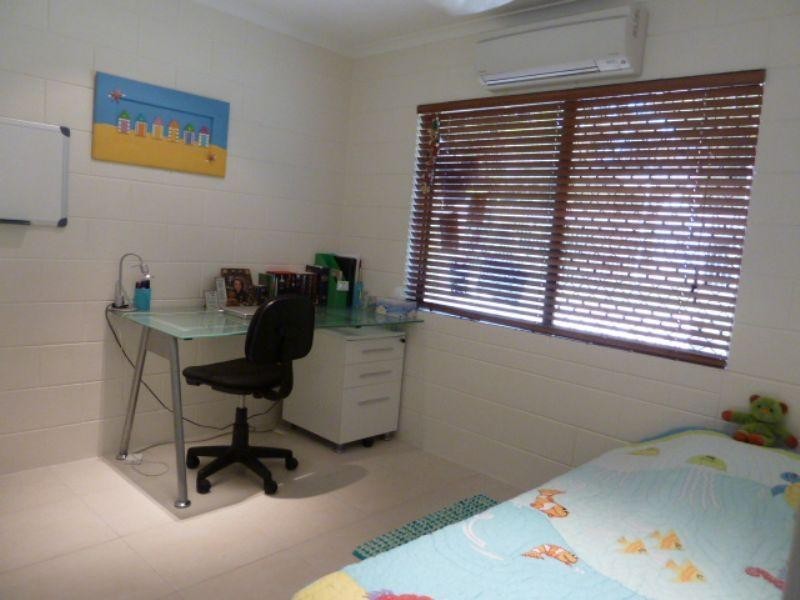 Trinity Beach QLD 4879