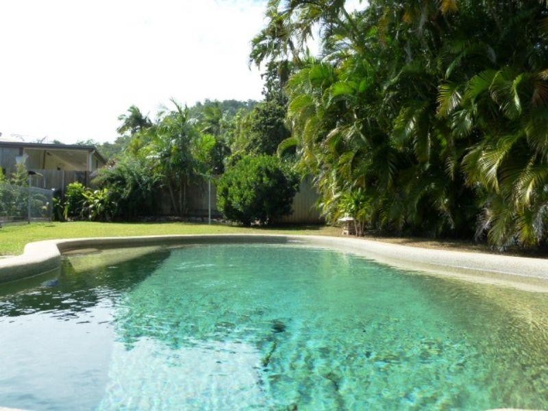 Trinity Beach QLD 4879