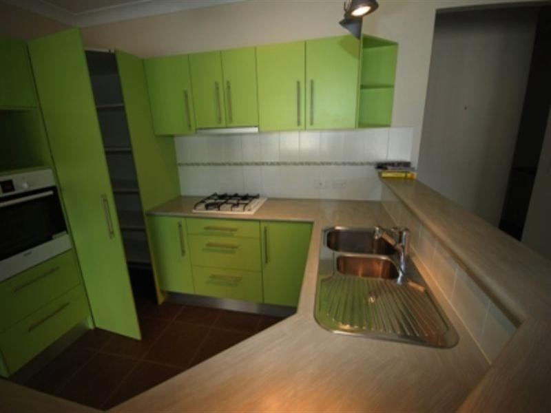 25 Palmetto Street, Palm Cove QLD 4879