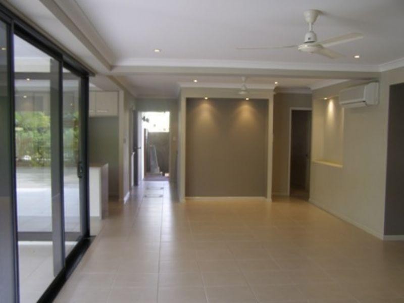 7 Myalup Close, Kewarra Beach QLD 4879