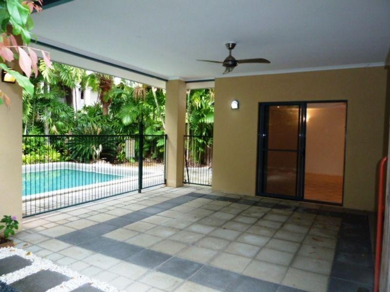 19/75 Cedar Road, Palm Cove QLD 4879