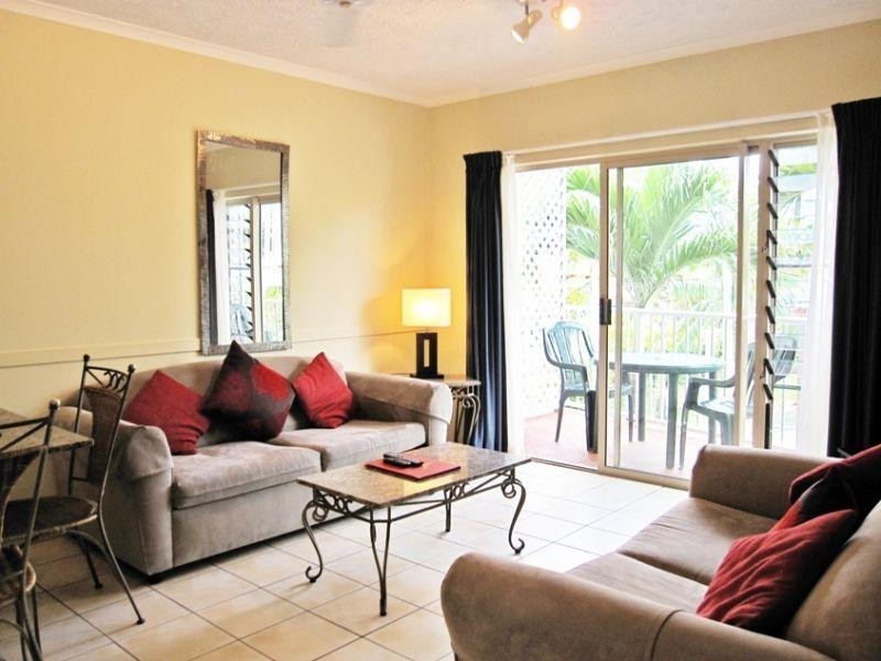 24/129 Oleander Street, Holloways Beach QLD 4878