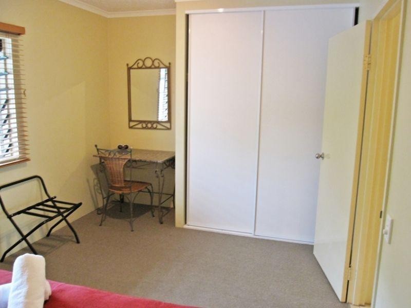 24/129 Oleander Street, Holloways Beach QLD 4878