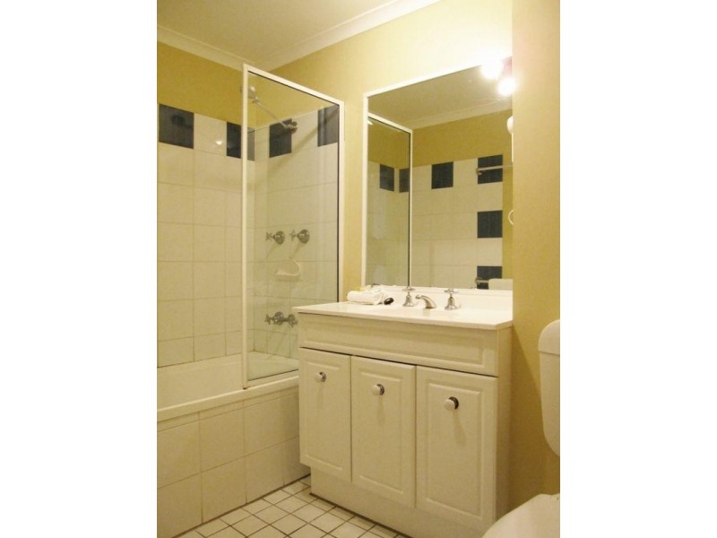 24/129 Oleander Street, Holloways Beach QLD 4878