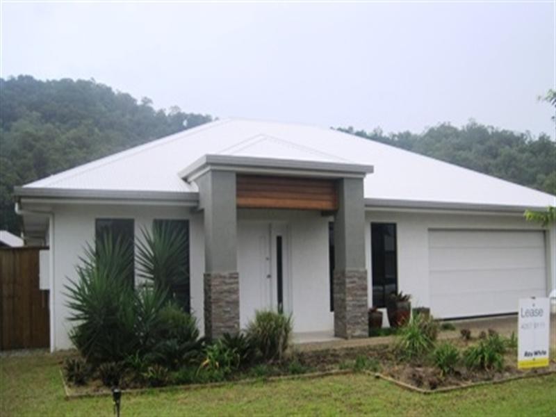 92 Roberts Drive, Trinity Beach QLD 4879
