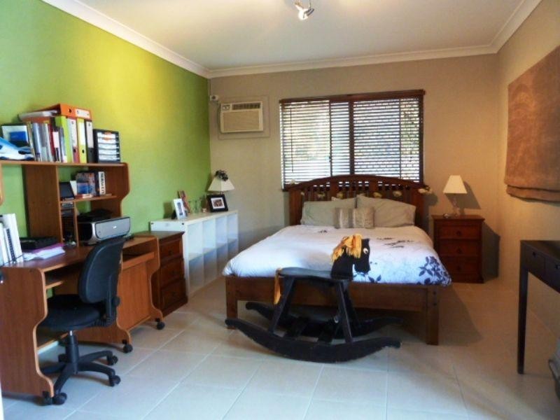 22 Riverside Parade, Trinity Park QLD 4879