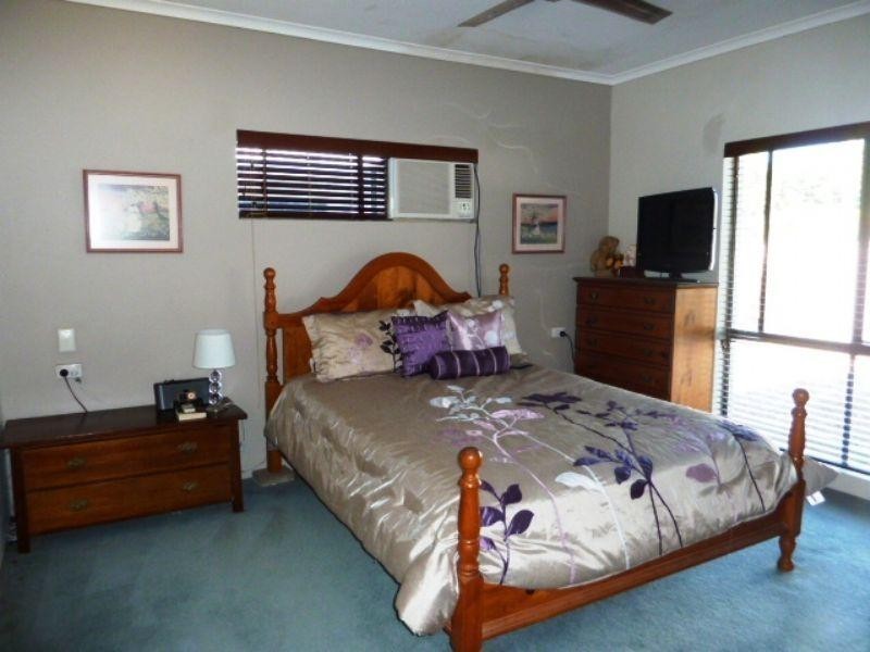 22 Riverside Parade, Trinity Park QLD 4879