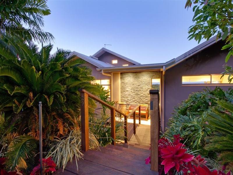 Palm Cove QLD 4879