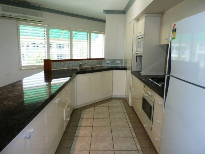 Trinity Beach QLD 4879