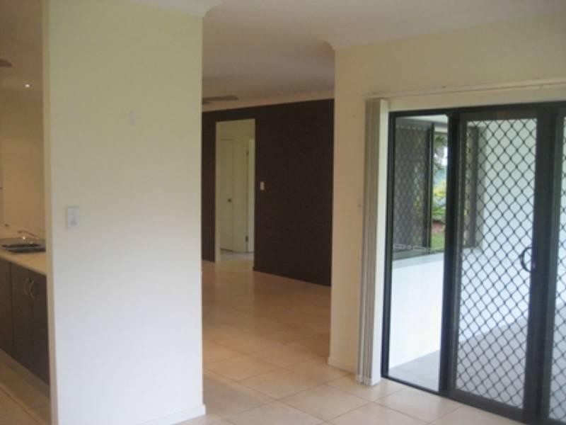 11 Edge Close, Kewarra Beach QLD 4879