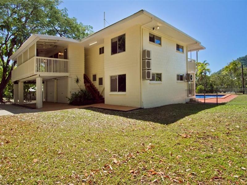 174 Panguna Street, Trinity Beach QLD 4879