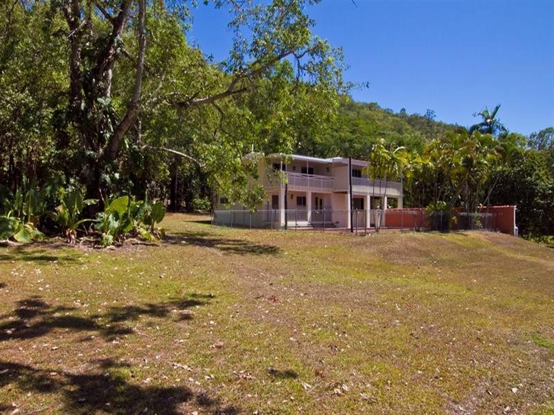 174 Panguna Street, Trinity Beach QLD 4879