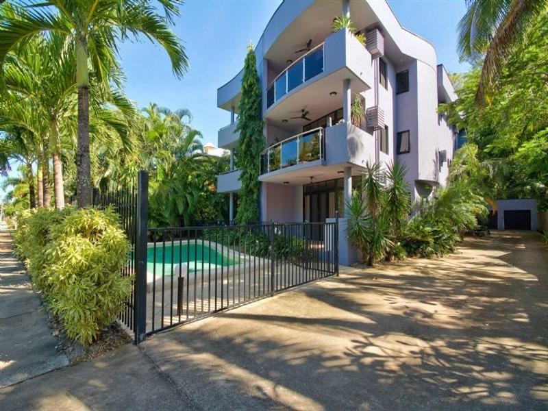 6/65 Sims Esplanade, Yorkeys Knob QLD 4878