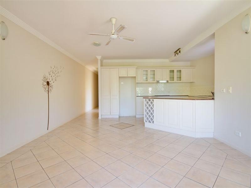 6/65 Sims Esplanade, Yorkeys Knob QLD 4878