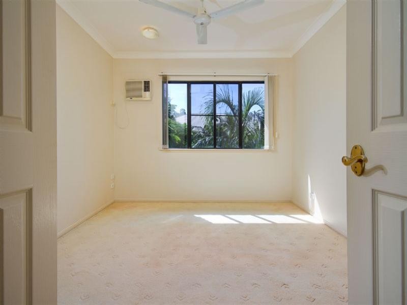 6/65 Sims Esplanade, Yorkeys Knob QLD 4878