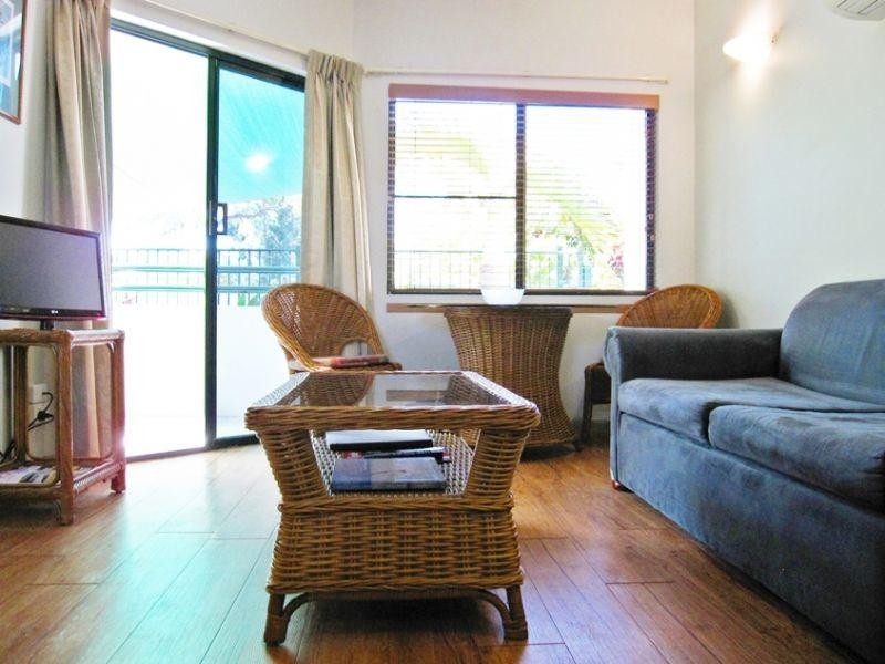 2/101 Wattle Street, Yorkeys Knob QLD 4878