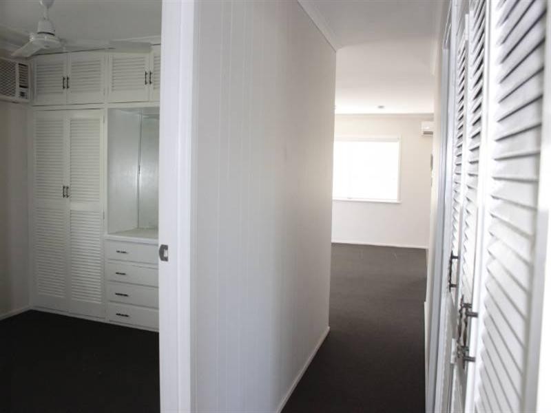 6 Arunta Street, Trinity Park QLD 4879