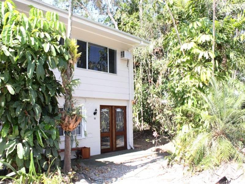 6B Arunta Street, Trinity Park QLD 4879