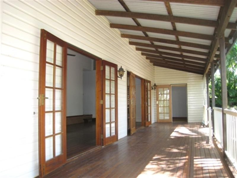 38 Rudder Street, Clifton Beach QLD 4879