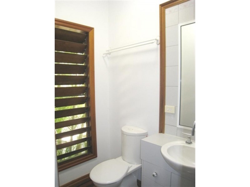 38 Rudder Street, Clifton Beach QLD 4879