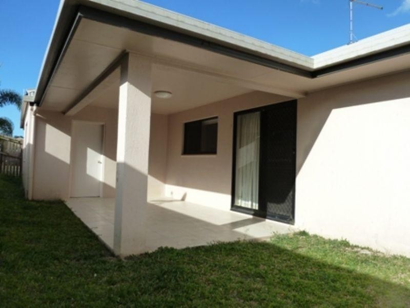 8 Timberlea Drive, Bentley Park QLD 4869