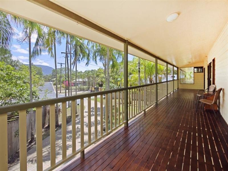 Kewarra Beach QLD 4879