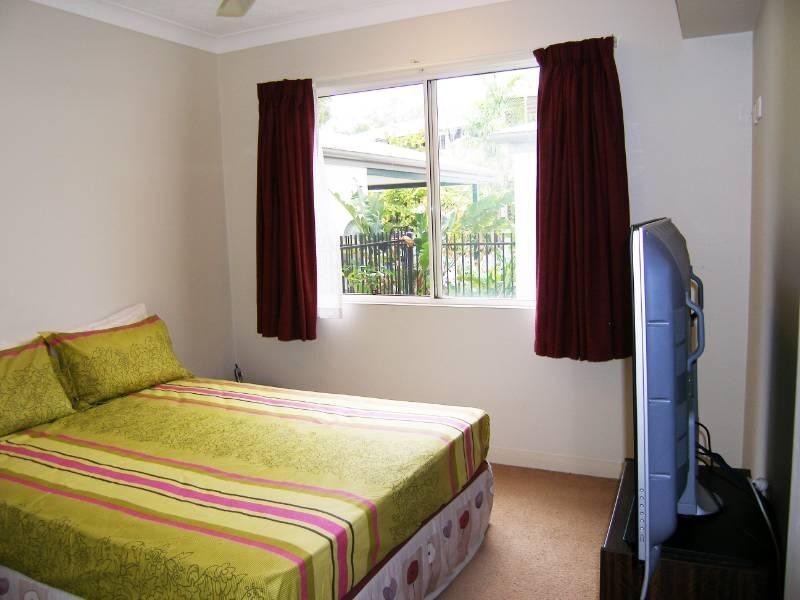 Clifton Beach QLD 4879