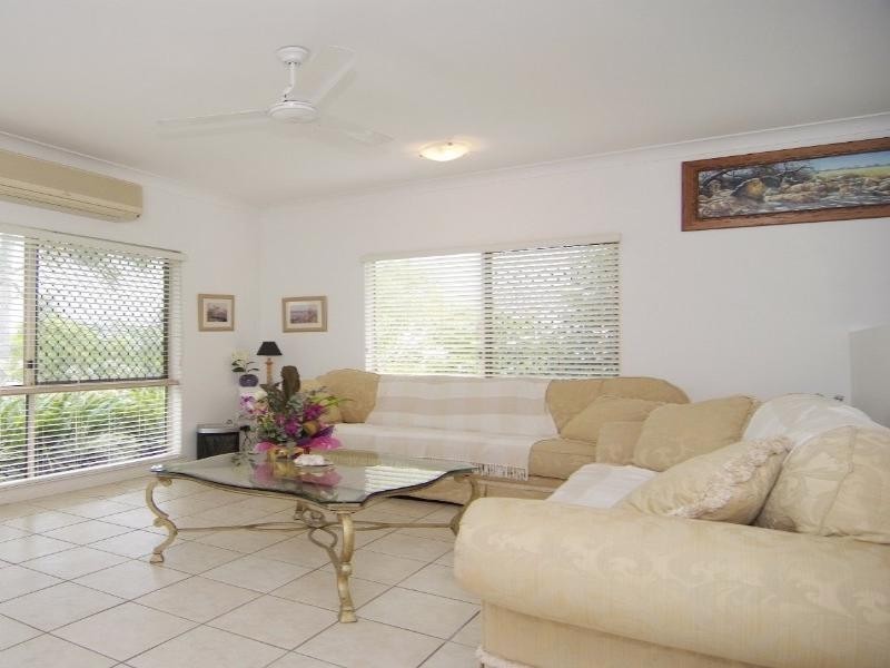 Trinity Beach QLD 4879