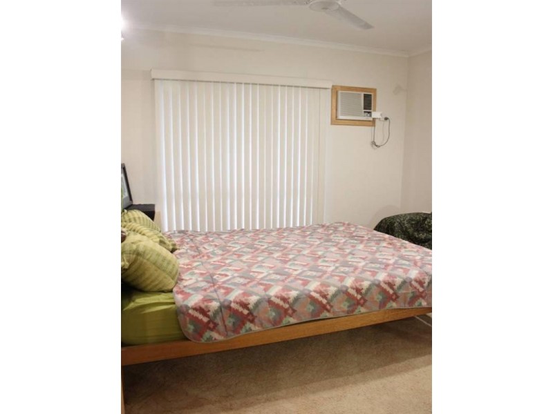 Holloways Beach QLD 4878