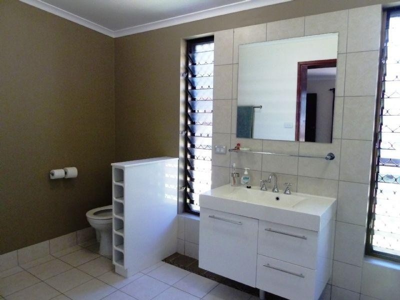 6 Boroko Close, Trinity Beach QLD 4879