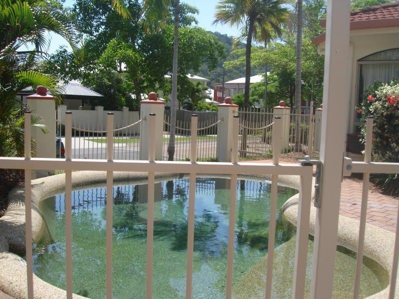 Trinity Beach QLD 4879