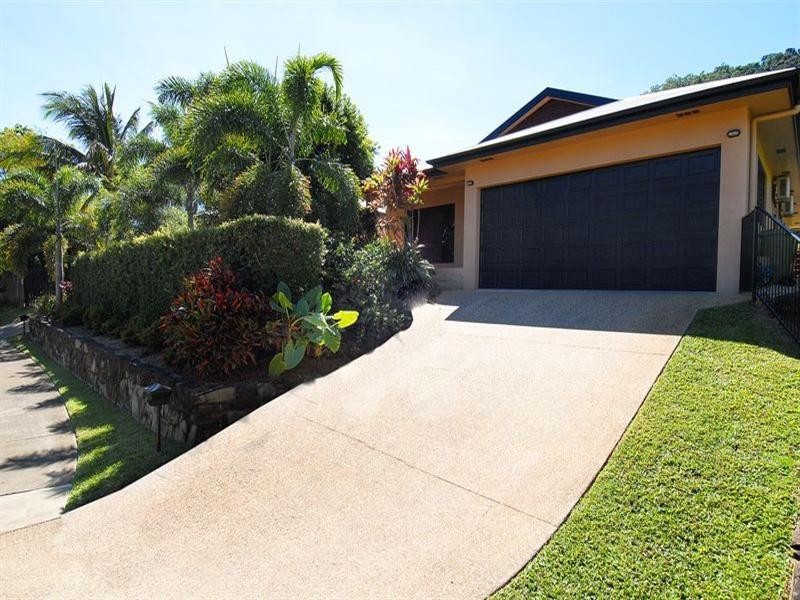 Trinity Beach QLD 4879