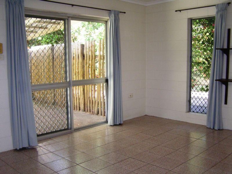 Trinity Beach QLD 4879