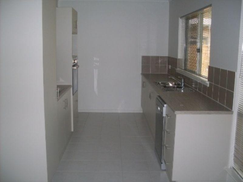 122 Roberts Drive, Trinity Beach QLD 4879