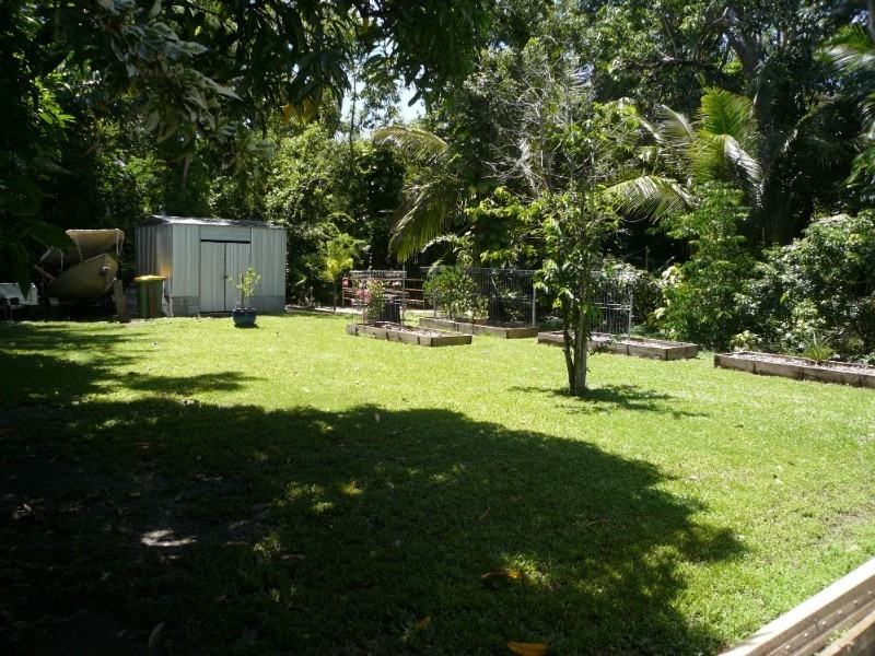 Trinity Beach QLD 4879