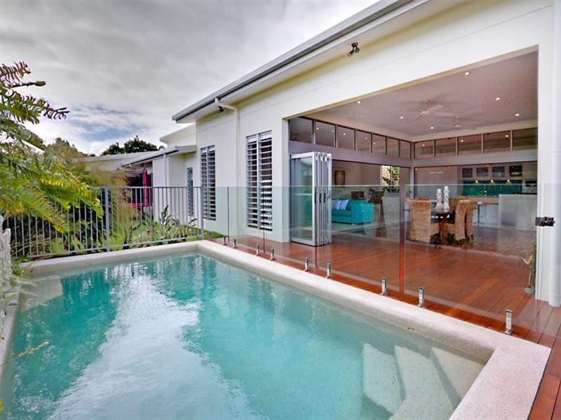 24 Catamaran Circuit, Trinity Beach QLD 4879