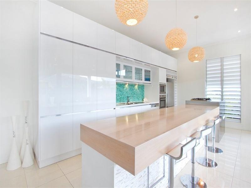 24 Catamaran Circuit, Trinity Beach QLD 4879