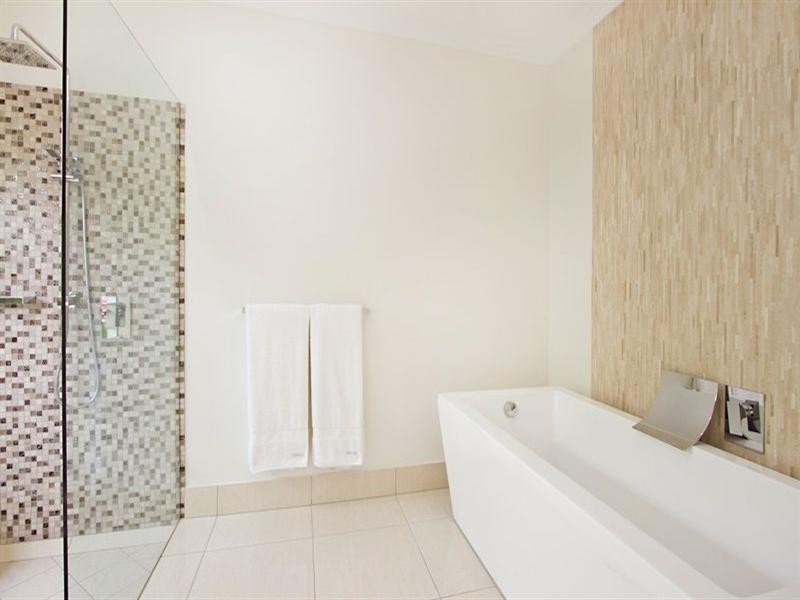 24 Catamaran Circuit, Trinity Beach QLD 4879