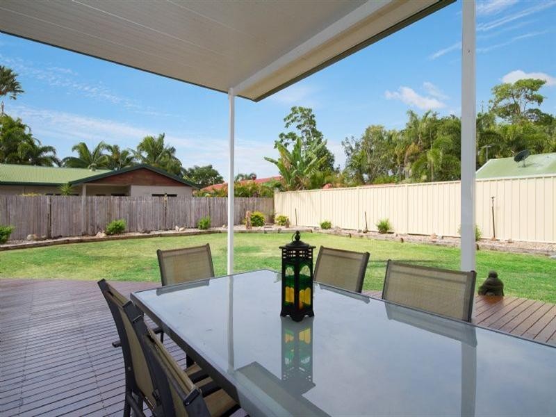 Holloways Beach QLD 4878