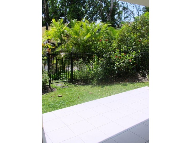 10/1804 Captain Cook Highway, Clifton Beach QLD 4879