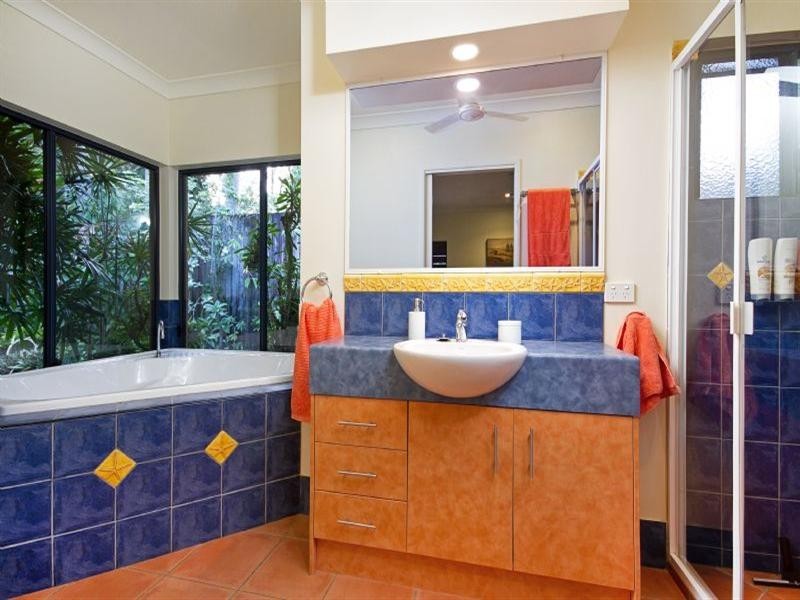 Clifton Beach QLD 4879