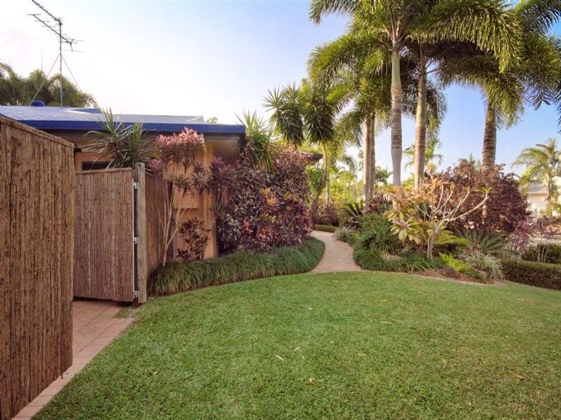 Clifton Beach QLD 4879