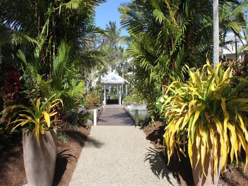 Trinity Beach QLD 4879