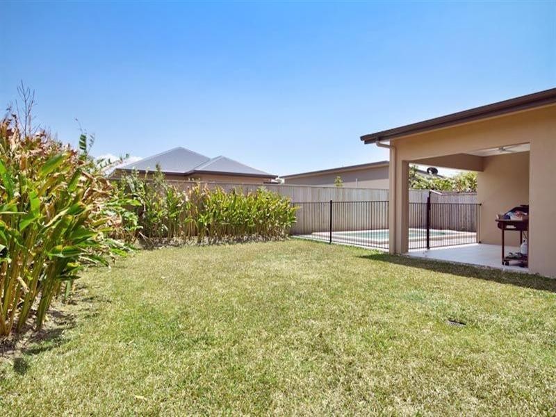 16 Starboard Street, Trinity Beach QLD 4879